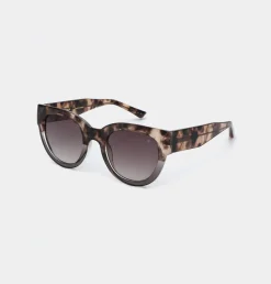 A.Kjaerbede Unisex aurinkolasit Lilly, musta kuosi
