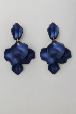 Bow 19 korvakorut, LEAF EARRING PEARL Tummansininen