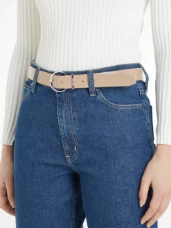 Calvin Klein Accessories Naisten Vyö, MUST RND BUCKLE BELT 3.0 Vaalea Beige