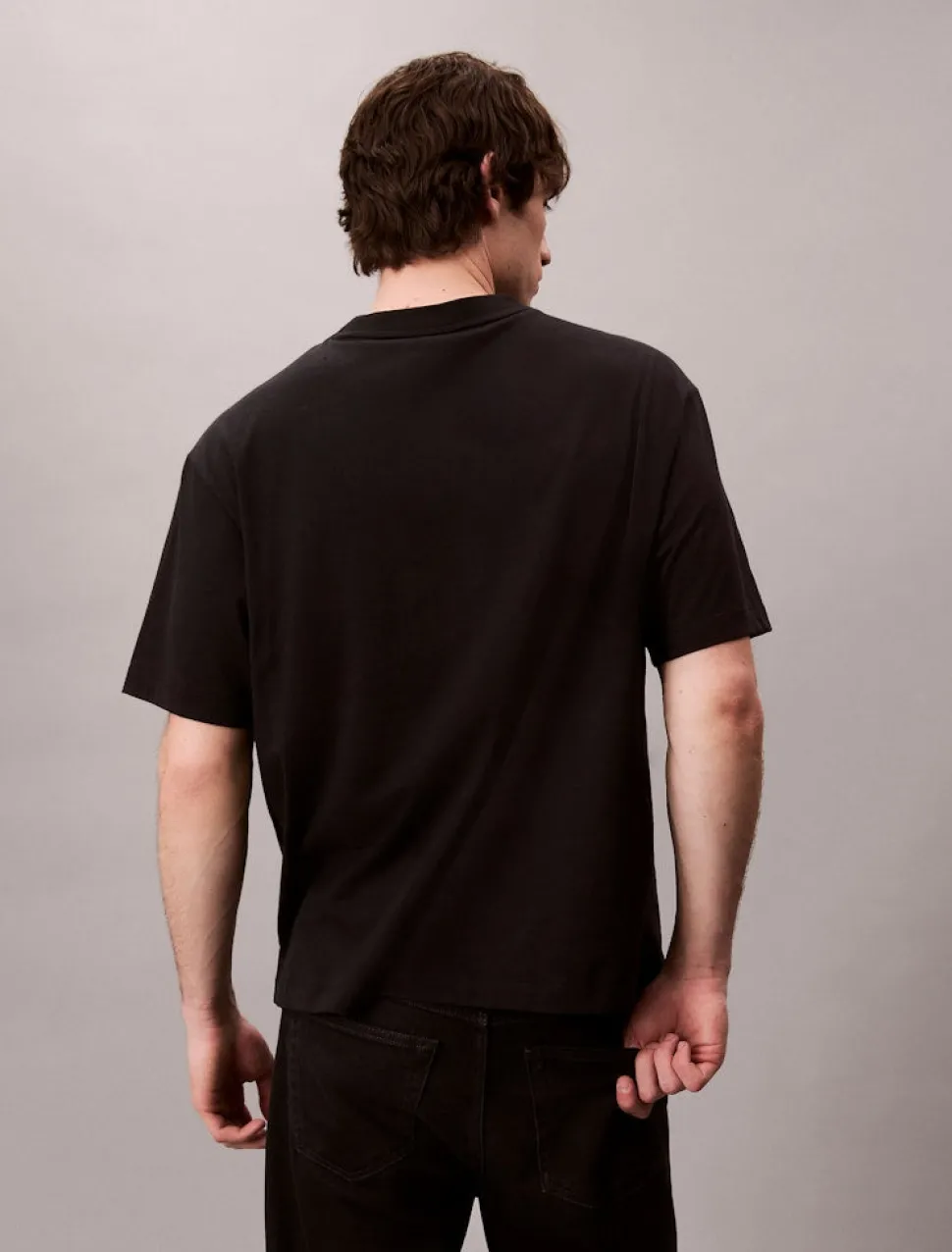 Calvin Klein Jeans miesten t-paita, SS STANDARD LOGO 30S CREWNK TEE Musta