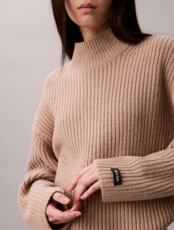 Calvin Klein Jeans naisten neulepusero, CHUNKY WOOL BLEND T NECK SWEATER Luonnonvalkoinen