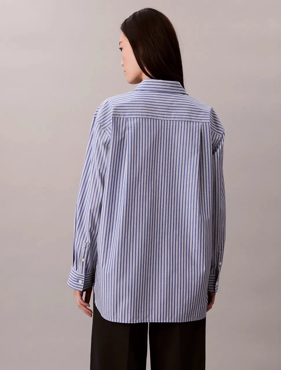 Calvin Klein Jeans naisten paitapusero YD PERFECT BUTTON DOWN SHIRT, vaaleansininen