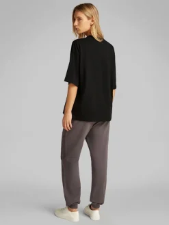 Calvin Klein Jeans naisten t-paita, SS CKJ LOGO TEE Musta