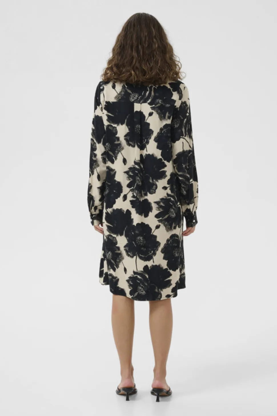 CULTURE naisten mekko, CURACHEL ELITHA SHORT DRESS Black/Offwhite Flowe