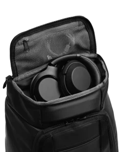 DB Unisex Reppu, HUGGER BACKPACK 25L NOS Musta