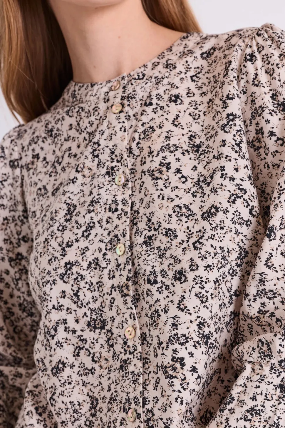 Freequent naisten pusero Molli Shirt, kuosillinen beige