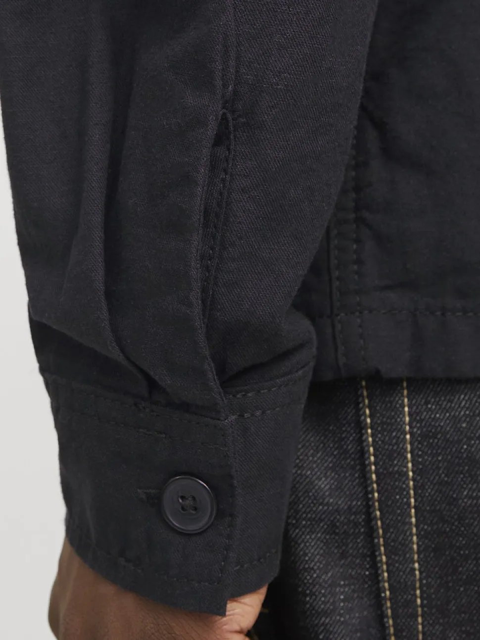 Jack and Jones miestan päällyspaita, JJEURBAN EDGE OVERSHIRT LS SN Black