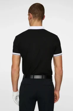 J.Lindeberg miesten pikeepaita, BAY SLIM POLO GOLF Musta
