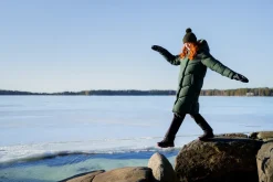 Joutsen Naisten Talvitakki REINA UNTUVATAKKI 104CM Tummanvihreä