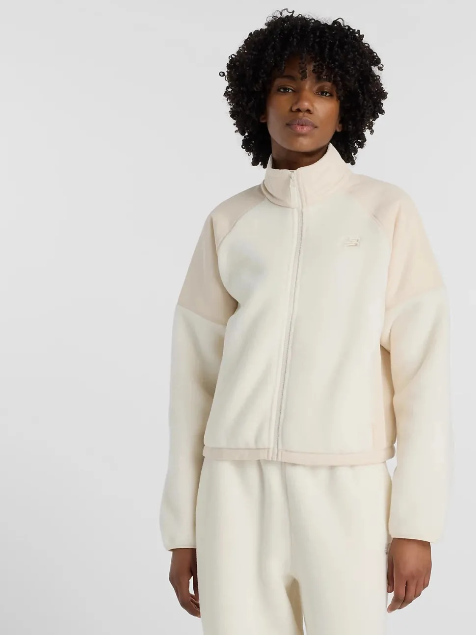 New Balance naisten fleecetakki, High Pile Fleece Jacket Luonnonvalkoinen
