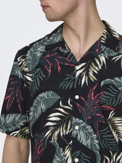 Only and Sons miesten kauluspaita, WAYNE LIFE VISCOSE SHIRT Musta Kuosi