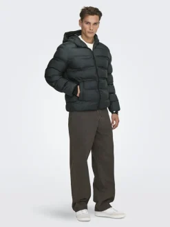 Only and Sons miesten takki K UNION SEAMLES LIFE HOOD PUFFER JACKET, musta