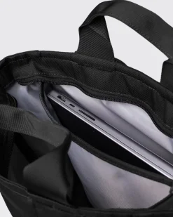 Sandqvist reppu, GROUND 2-WAY BAG Musta