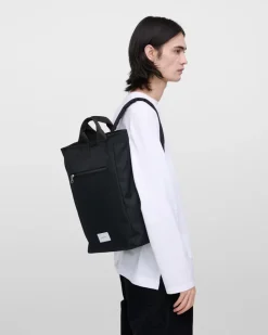 Sandqvist reppu, GROUND 2-WAY BAG Musta