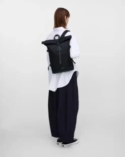 Sandqvist reppu, ICON ROLLTOP BACKPACK M Musta