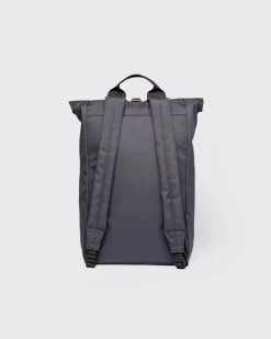 Sandqvist unisex reppu GROUND Rolltop Backpack L, tummanharmaa