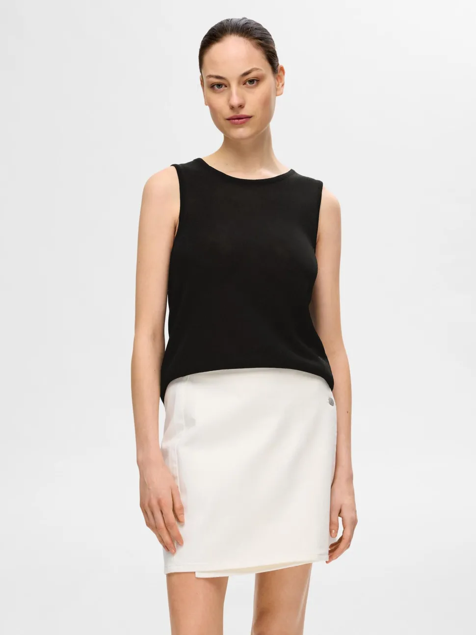 Selected Femme naisten hihaton toppi, SLFMOON SUS SL KNIT TOP Musta