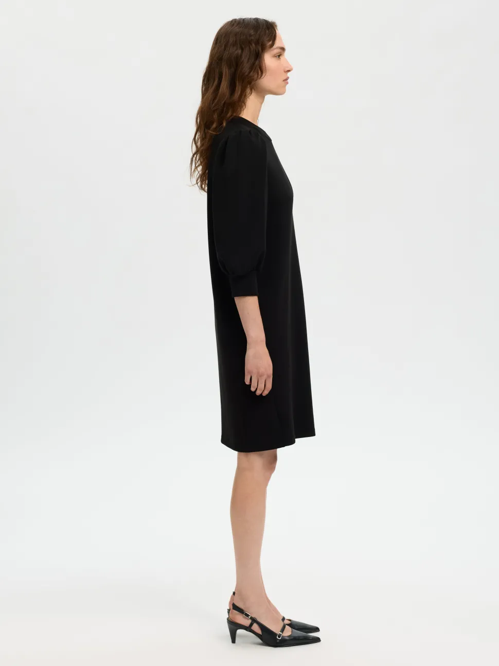 Selected Femme naisten mekko SLFTENNY 3/4 SHORT SWEAT DRESS NOOS, musta