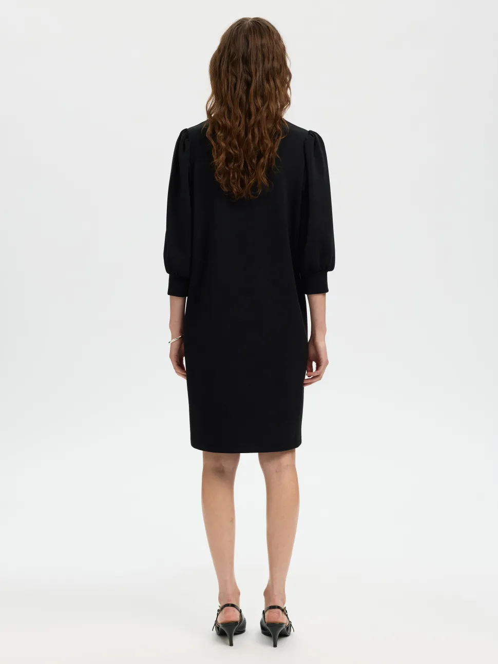 Selected Femme naisten mekko SLFTENNY 3/4 SHORT SWEAT DRESS NOOS, musta