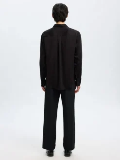 Selected miesten kauluspaita SLHRLXCHARLIE TENCEL SATIN LS SHIRT, musta