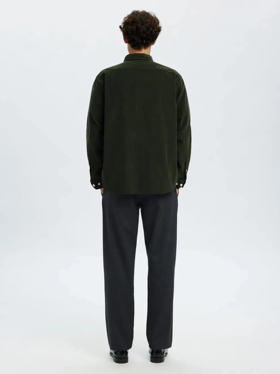 Selected Miesten Kauluspaita K REG DANNI CORD BD LS SHIRT Deep Forest