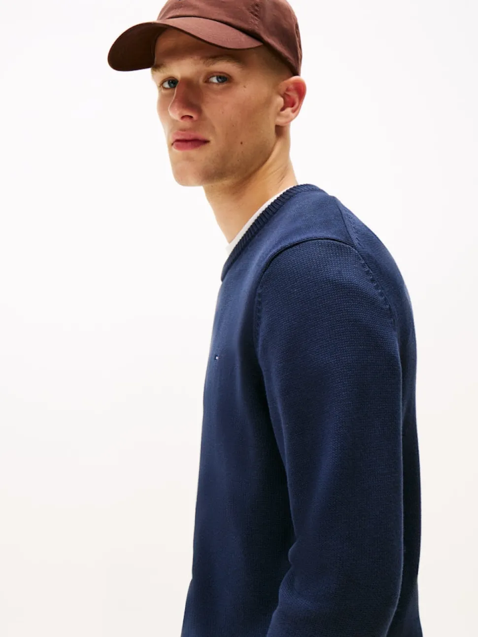 Tommy Jeans miesten neulepsuero, TJM SLIM ESS SWEATER EXT Tummansininen
