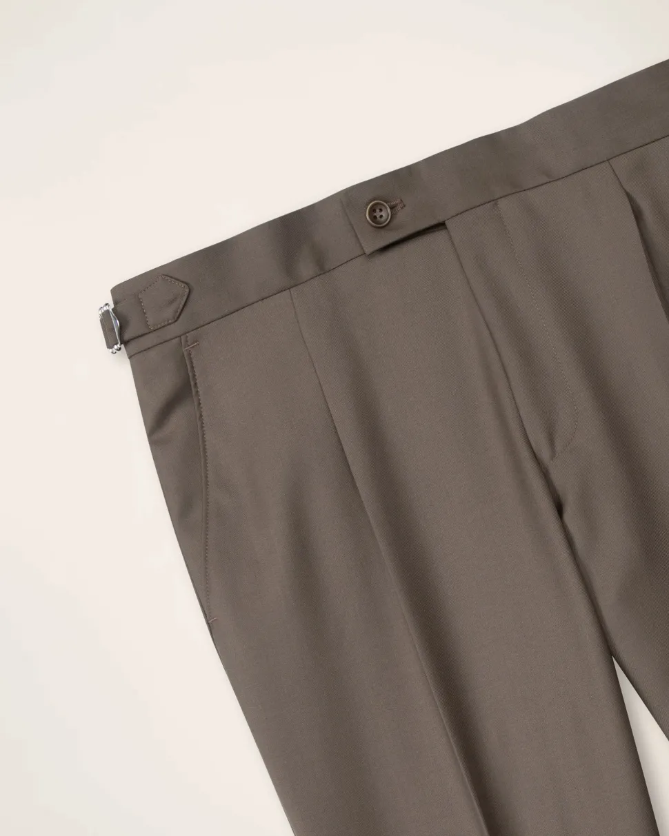 Turo puvunhousur Hanko 3 Pleated Trousers Vitale, ruskea