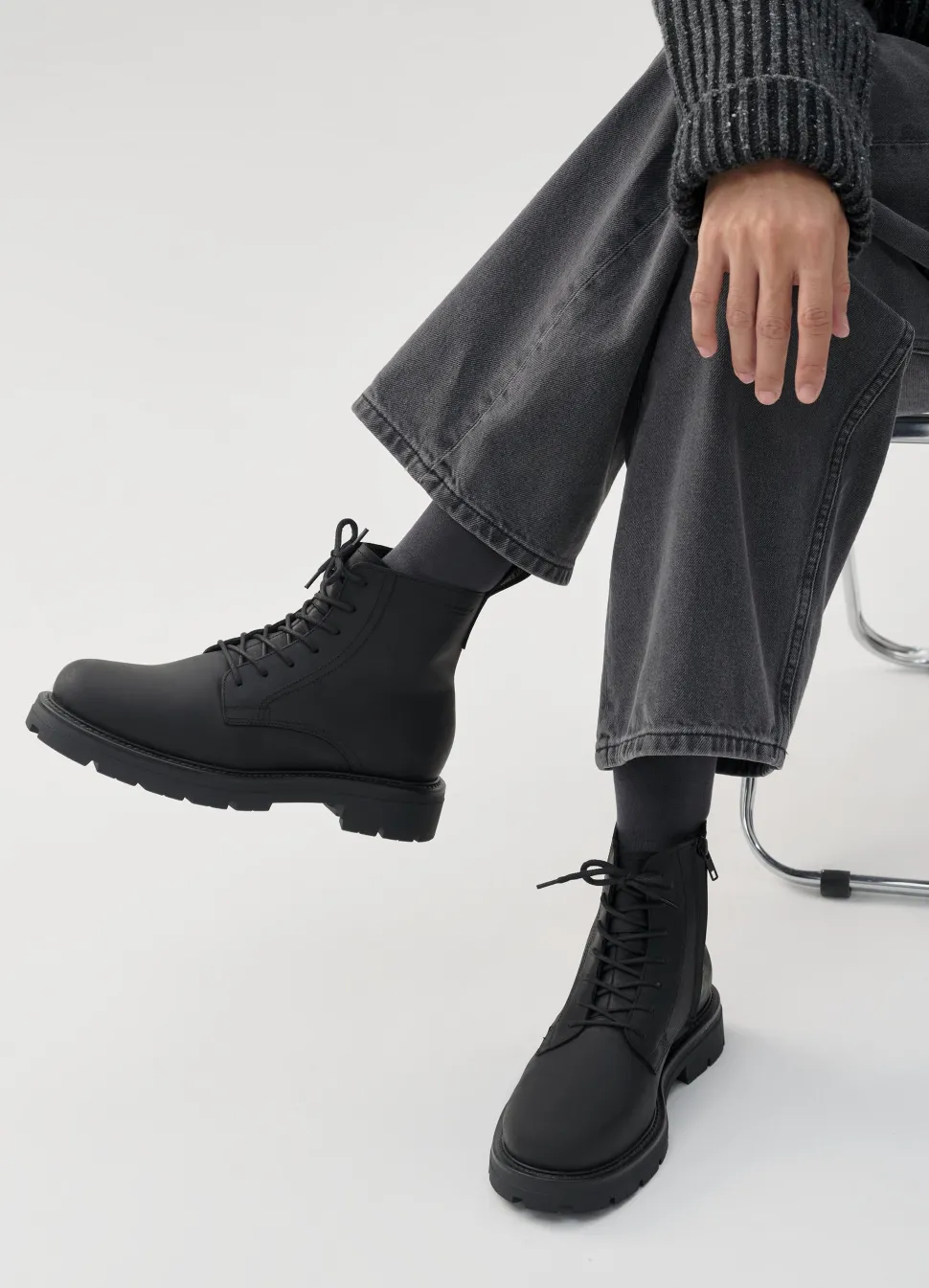 Vagabond miesten maiharit, CAMERON LACE UP BOOT Musta