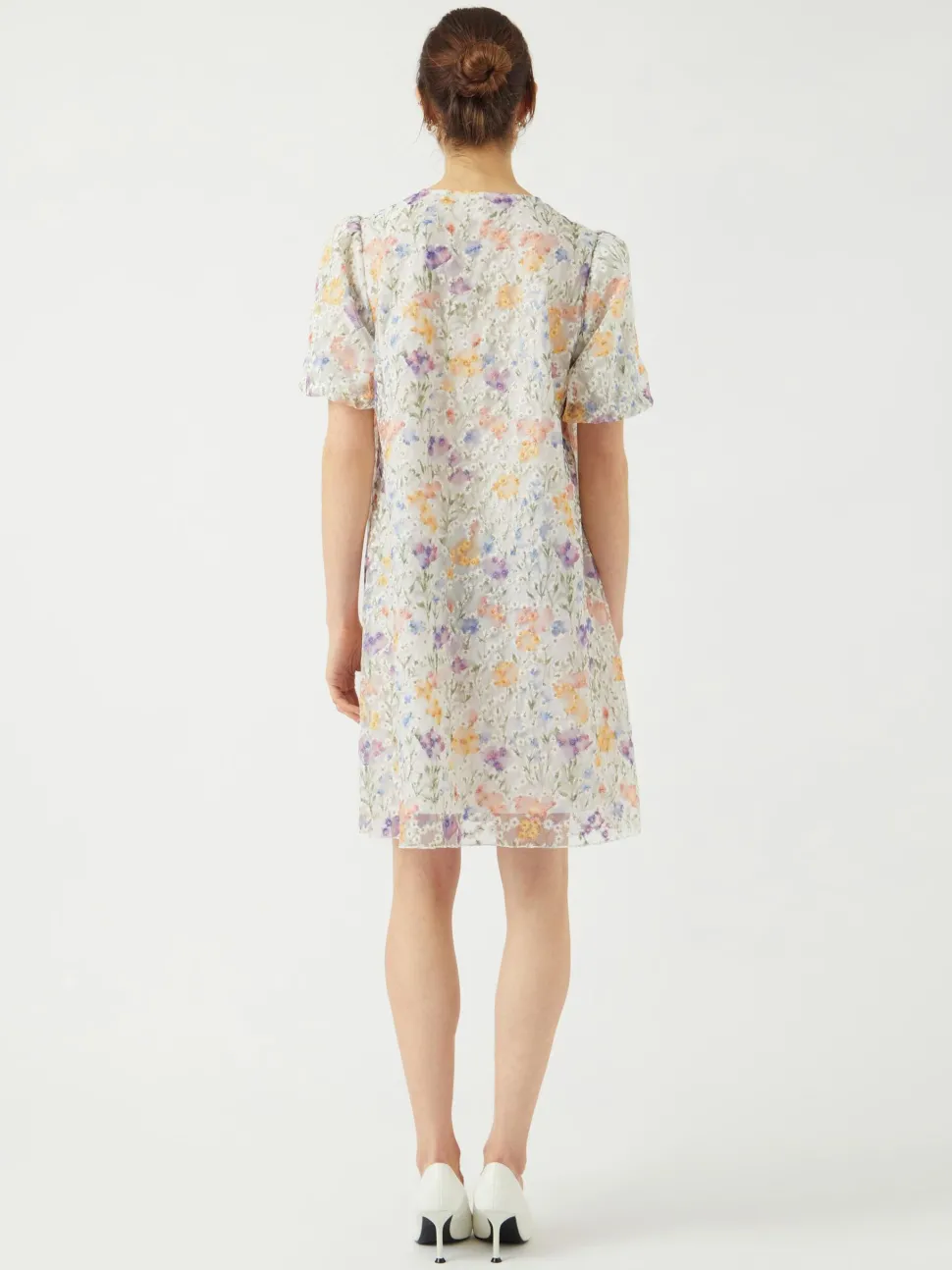 Y.A.S naisten mekko, YASLEANNA SS DRESS S. - SHOW Valkopohjainen Kuosi