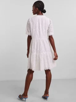 Y.A.S Naisten Minimekko YASHOLI SS DRESS Valkoinen