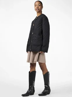 Y.A.S naisten tikkitakki YASLAURIE LS Padded Jacket S., musta